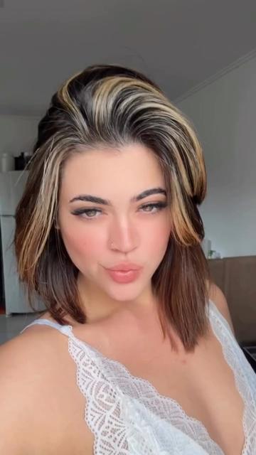 @Juliana Porchat