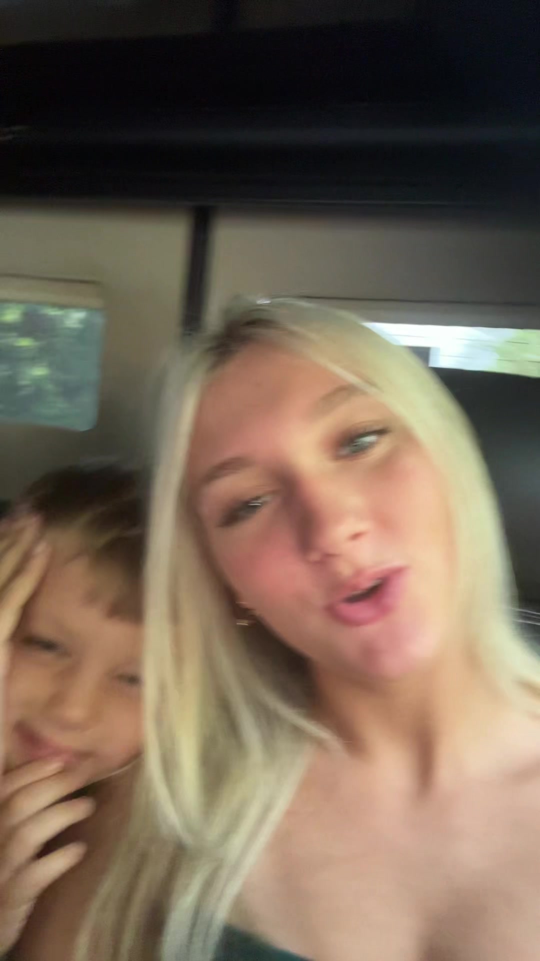 @lundyn 🥂