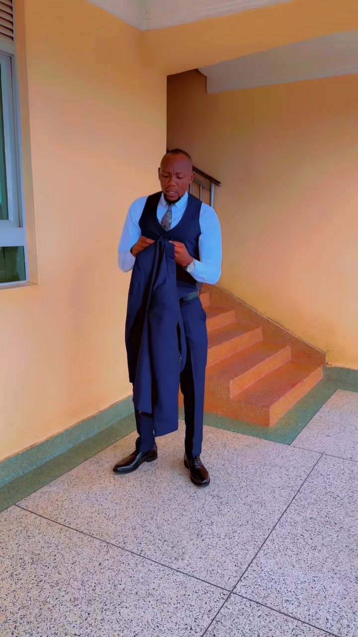 @Benjamin Nyakoojo
