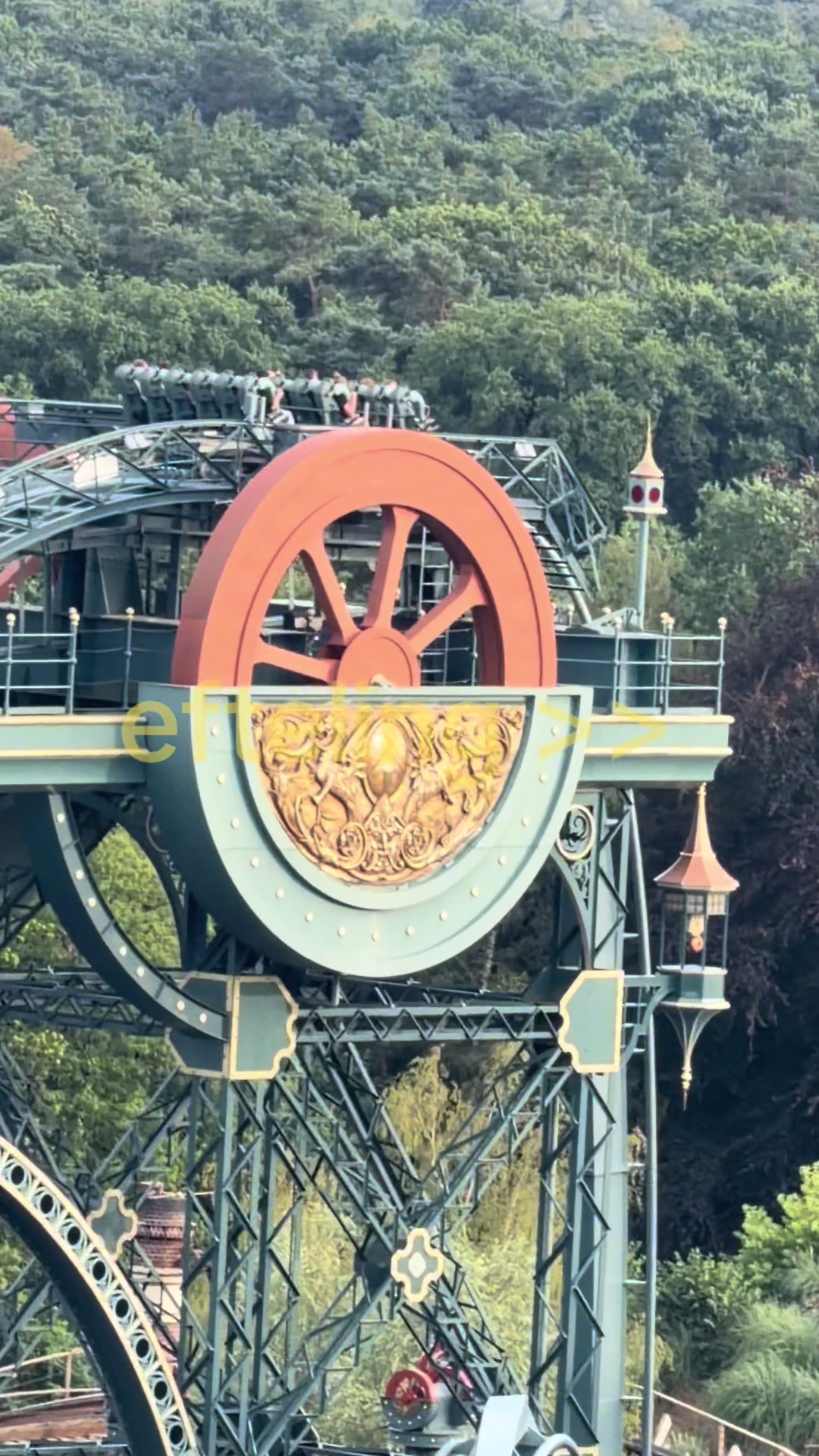 @themeparkava 🎢