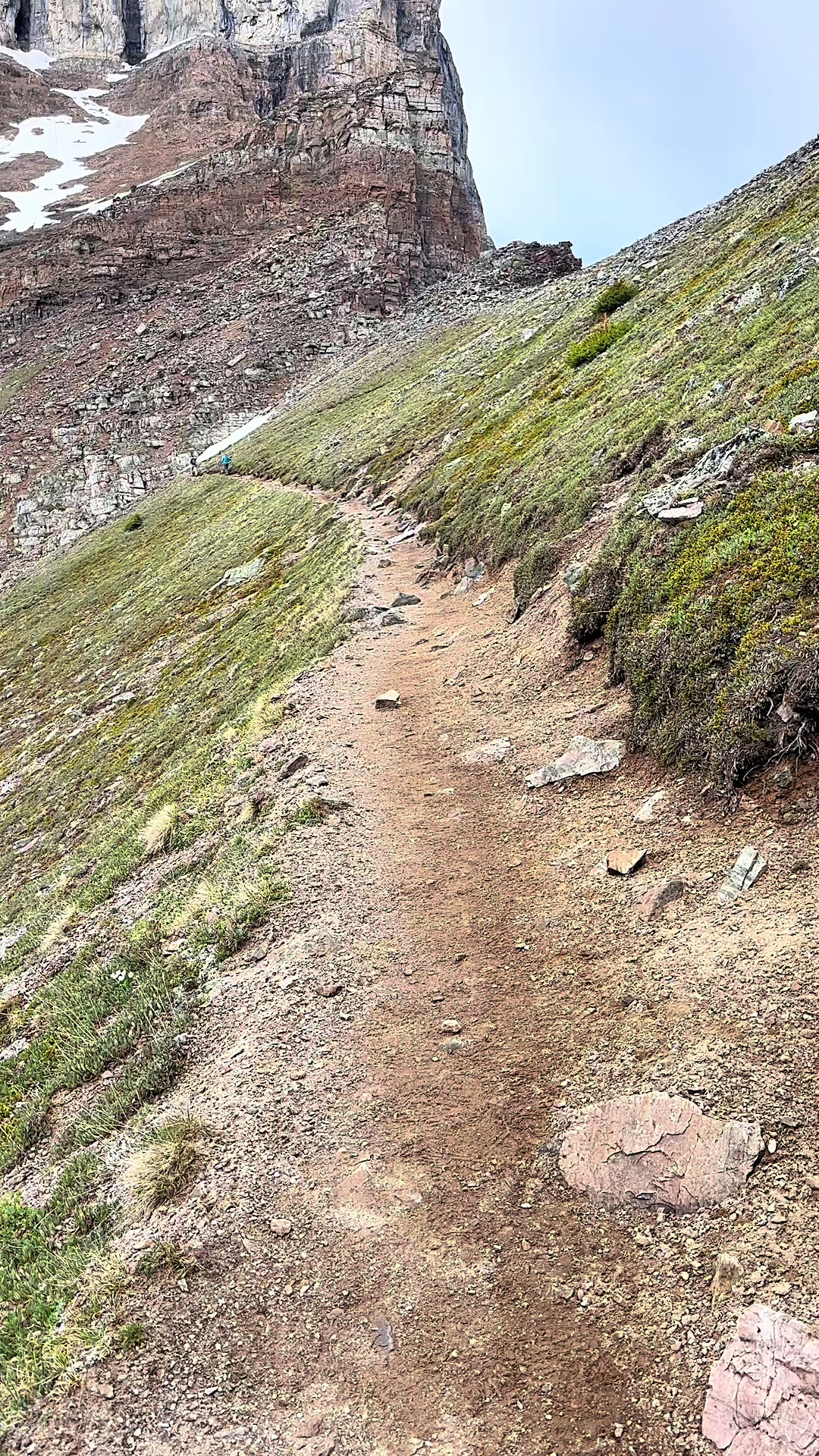 @Experience hiking in Canada