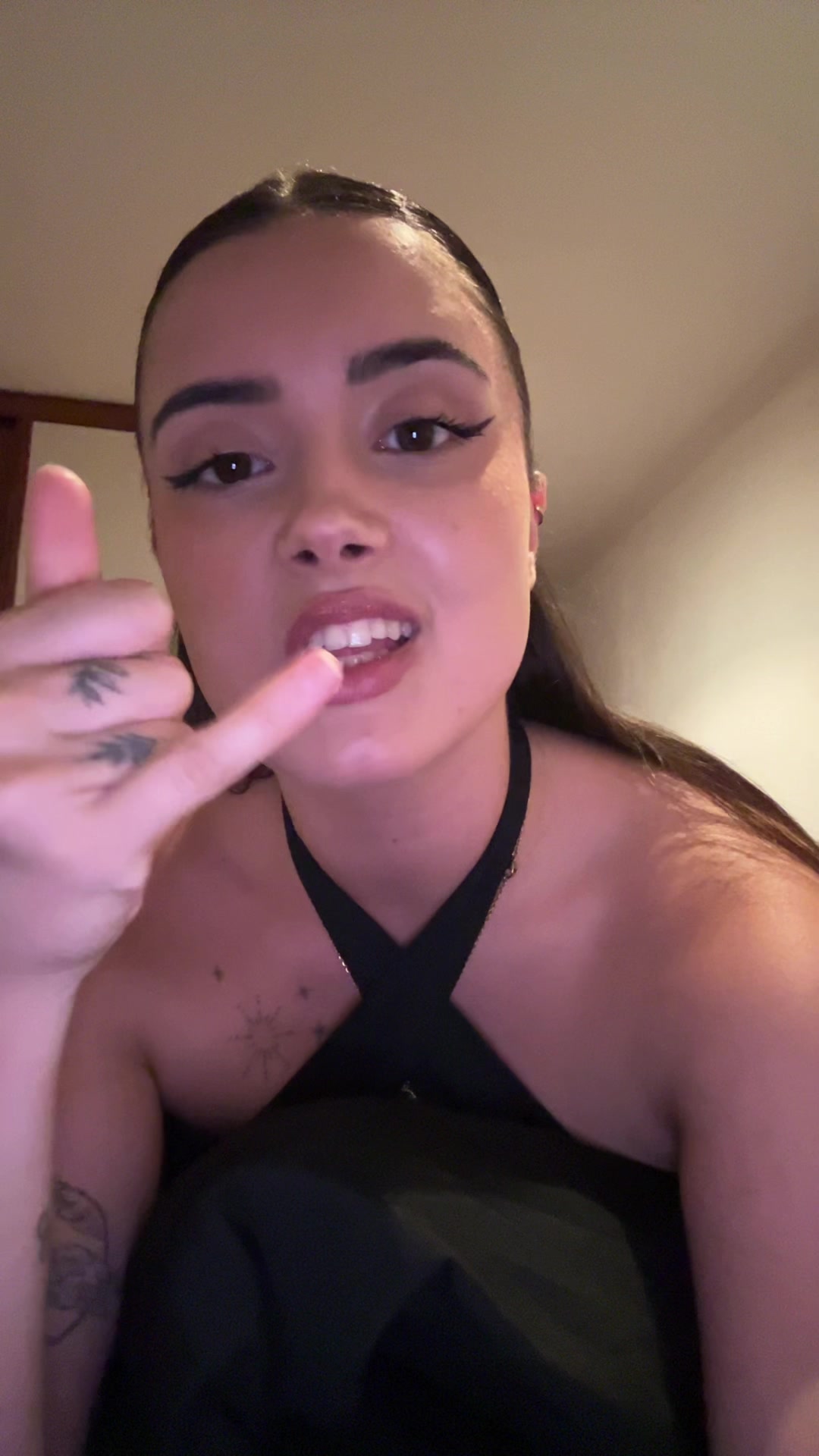 @damnniita