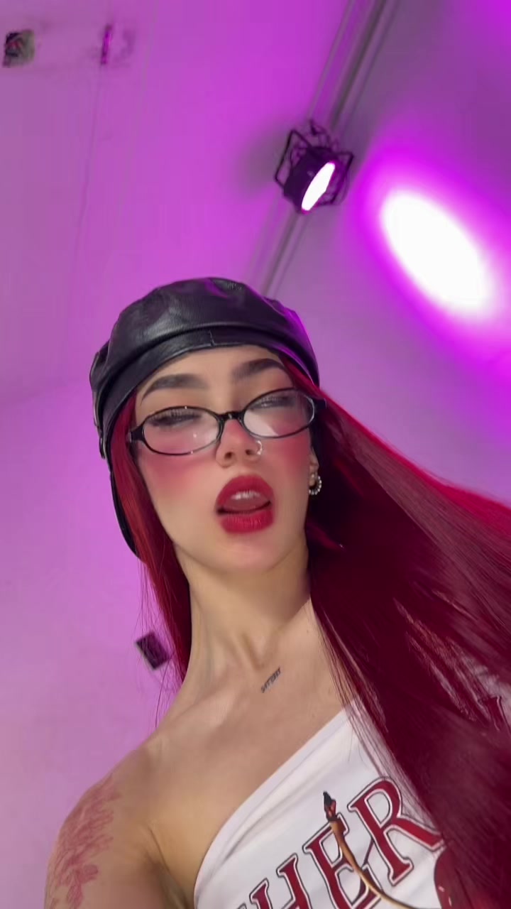 @Zoé🥢🍬