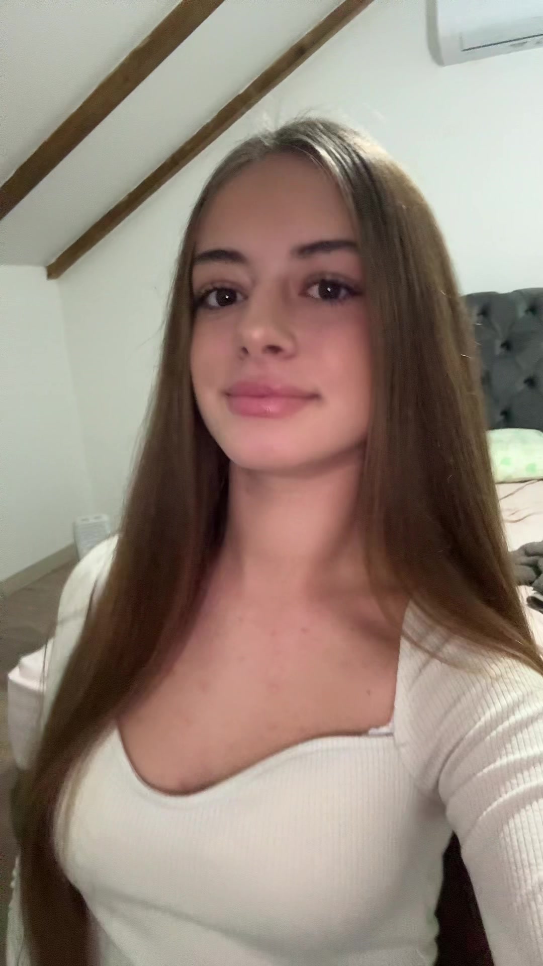 @Luana🇦🇱