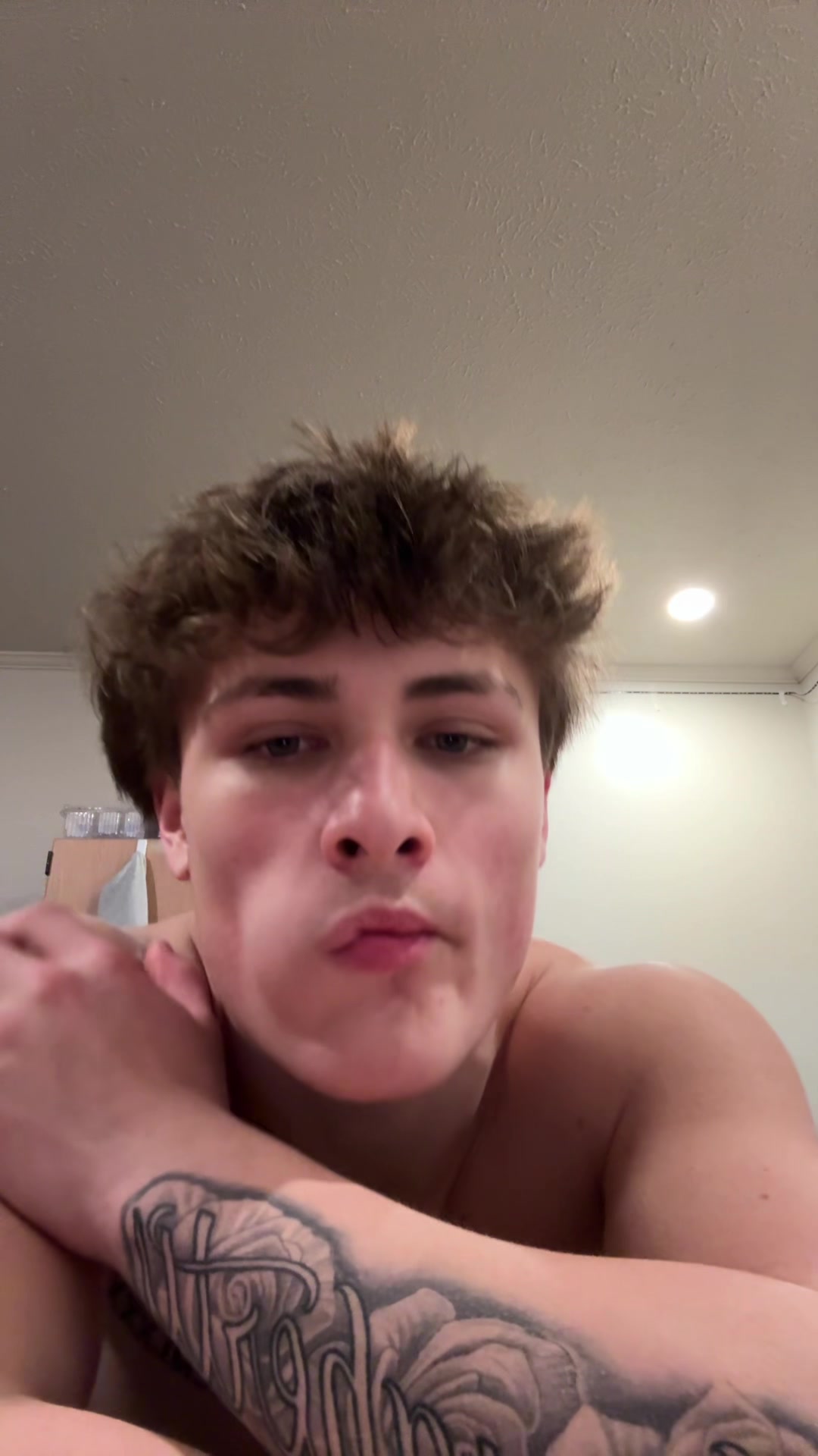 @j