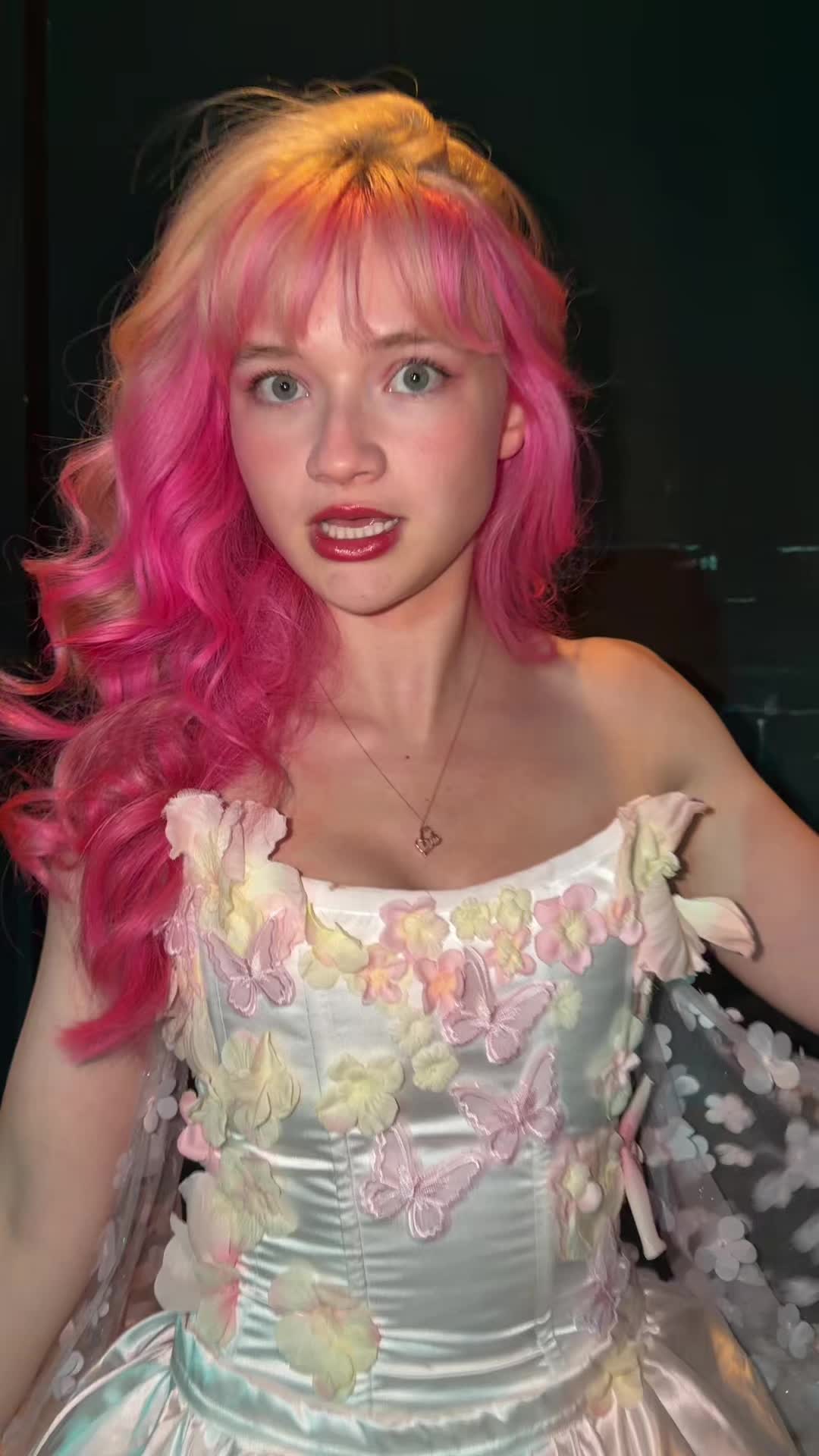 @Ella Red