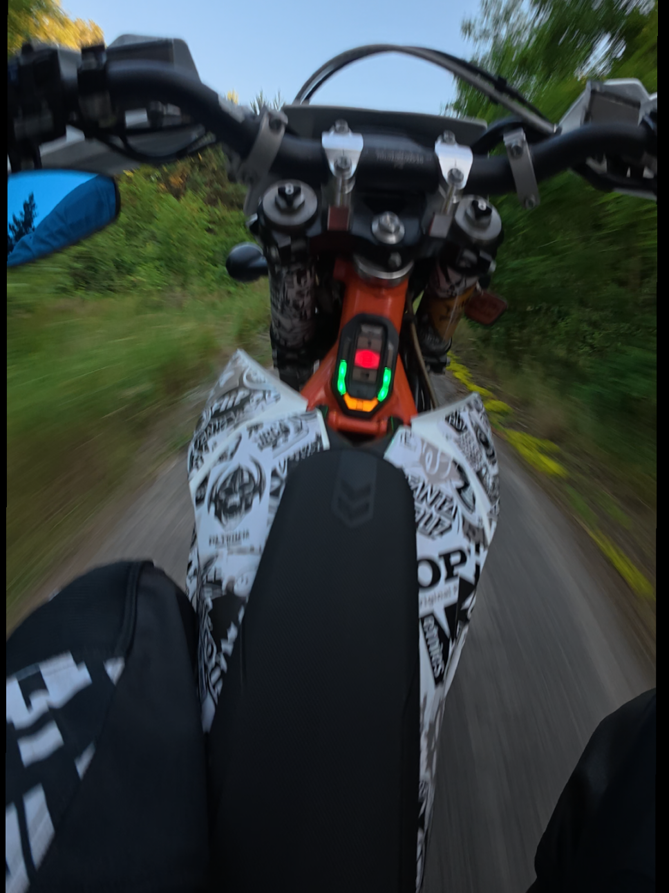 @MotoDroneMadness