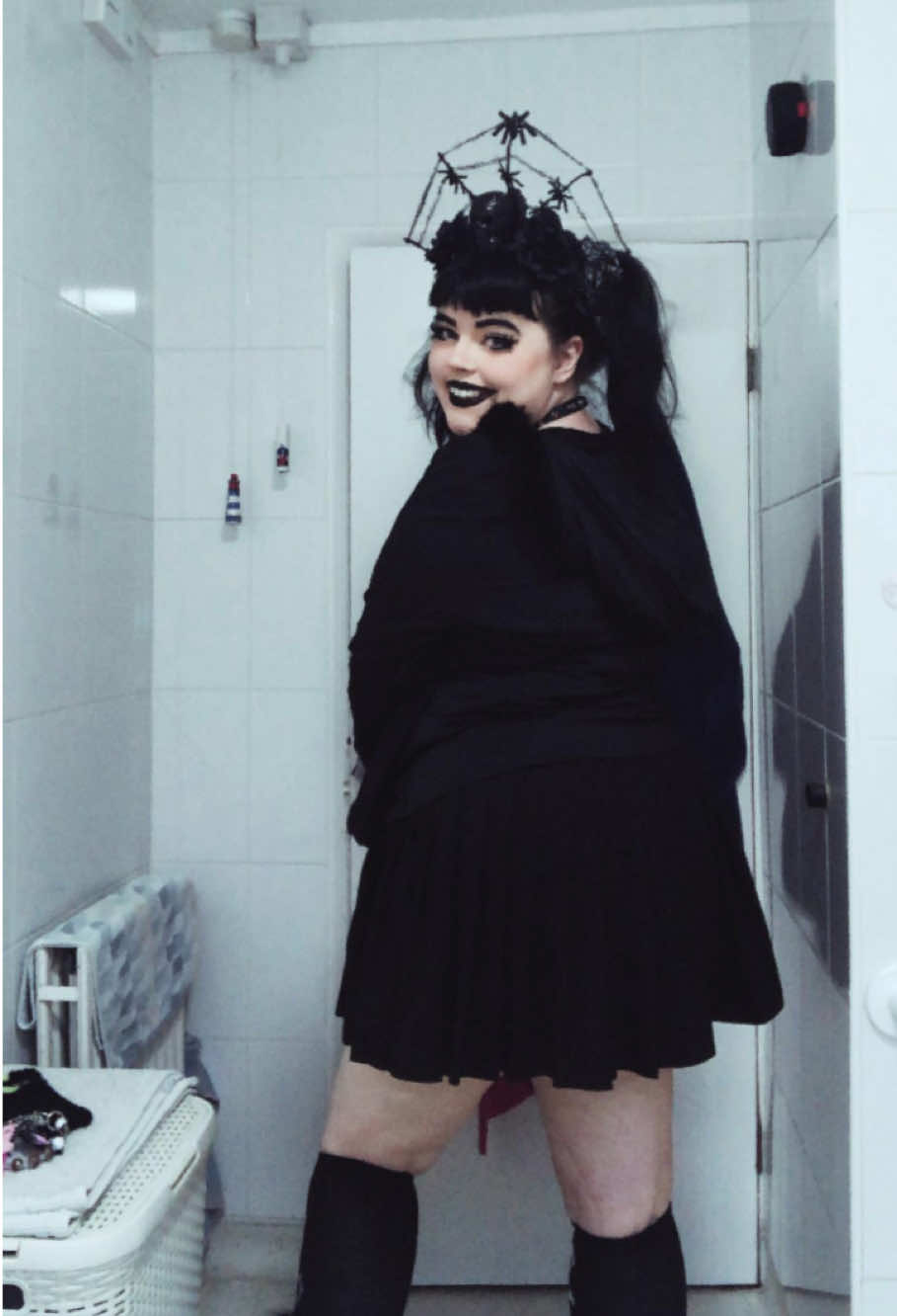 @🕷️𝕽𝖎𝖑𝖊𝖞 𝕮𝖔𝖚𝖙𝖚𝖗𝖊🖤