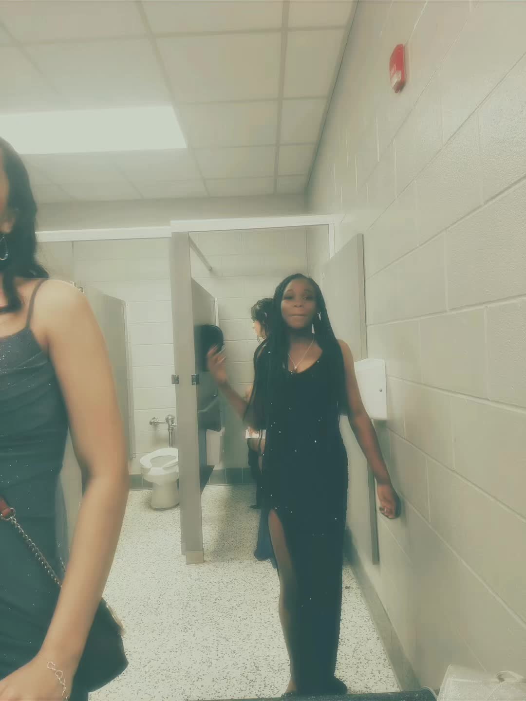 @𝐻𝒶𝓇𝓂𝑜𝓃𝑒𝑒 💋