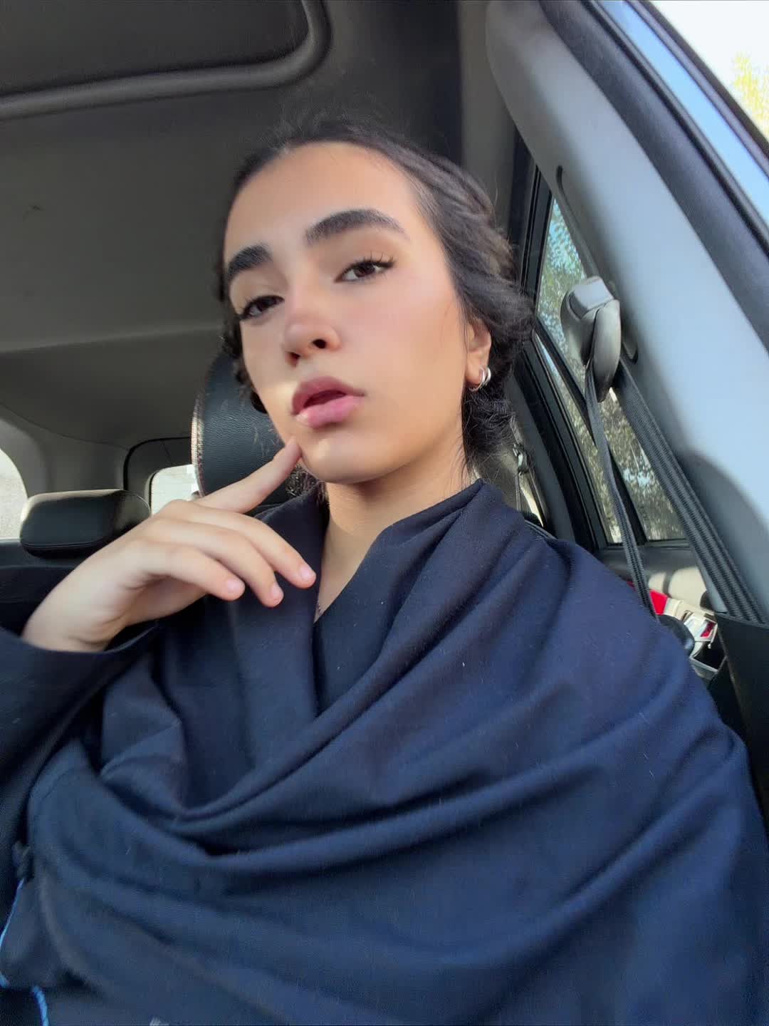 @y.ysnaa