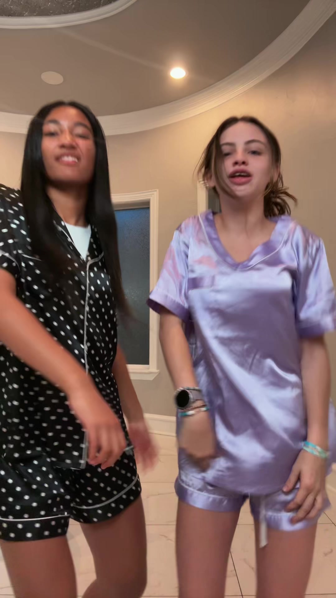 @I⚡️⚡️I