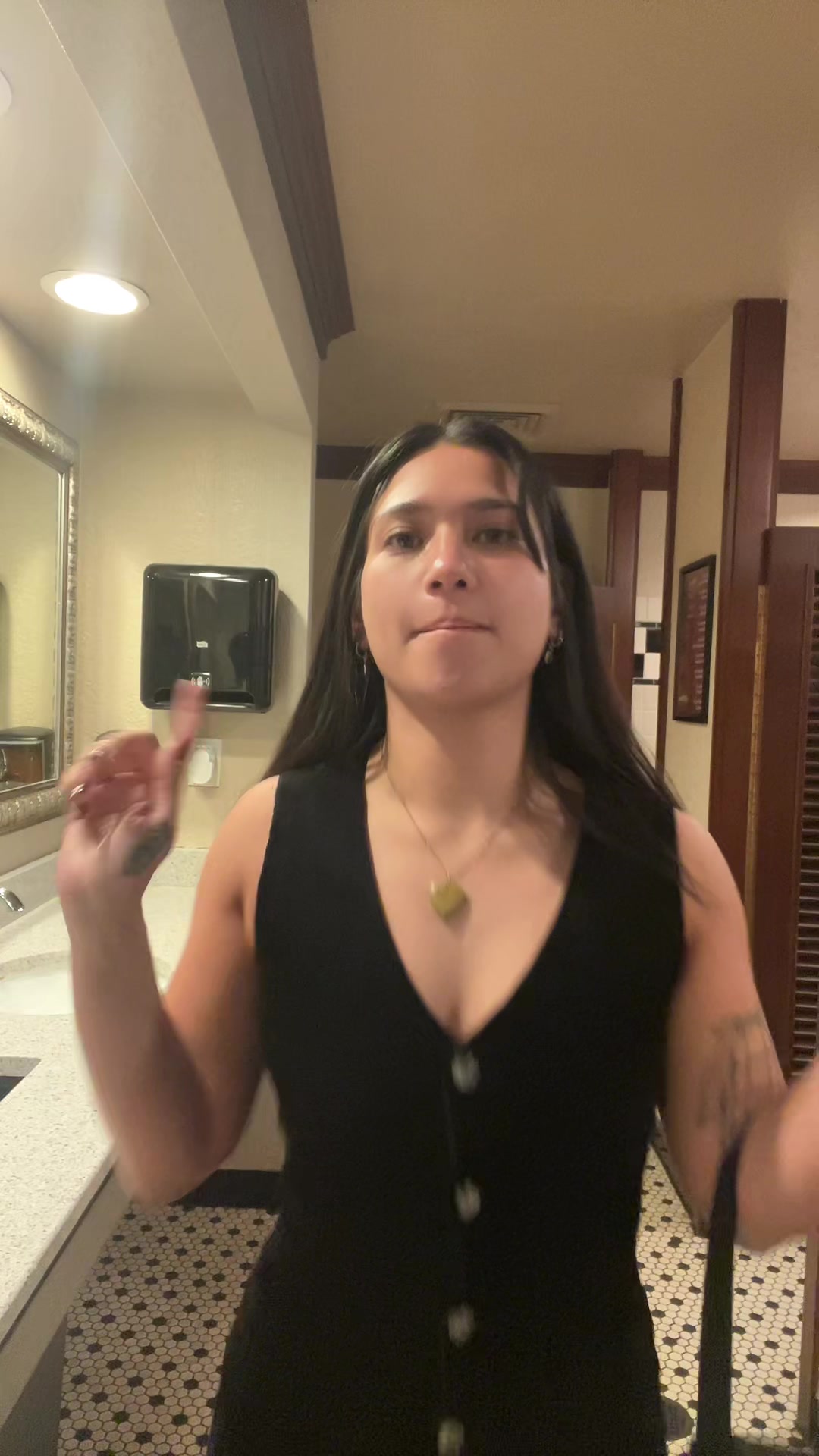 @GG
