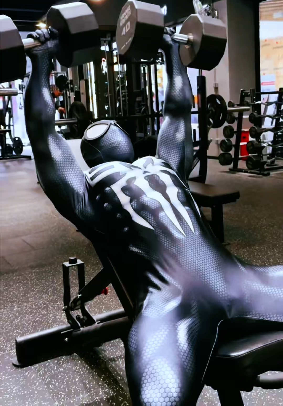 @SuperBat
