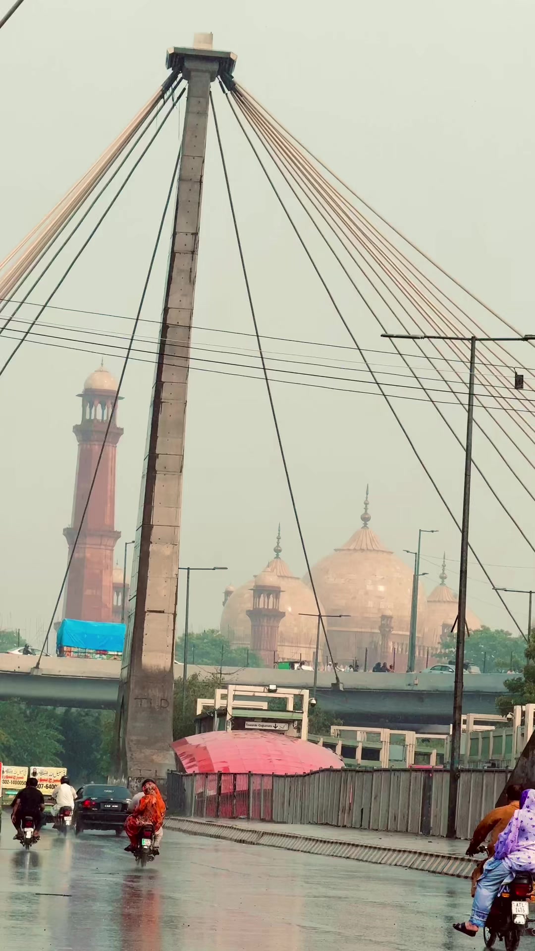 @Lahore lahore ay