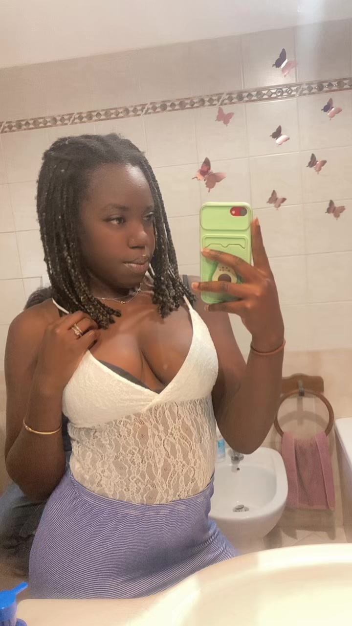 @_blaackbarbiee_