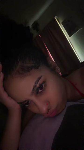 @tyvianaaa