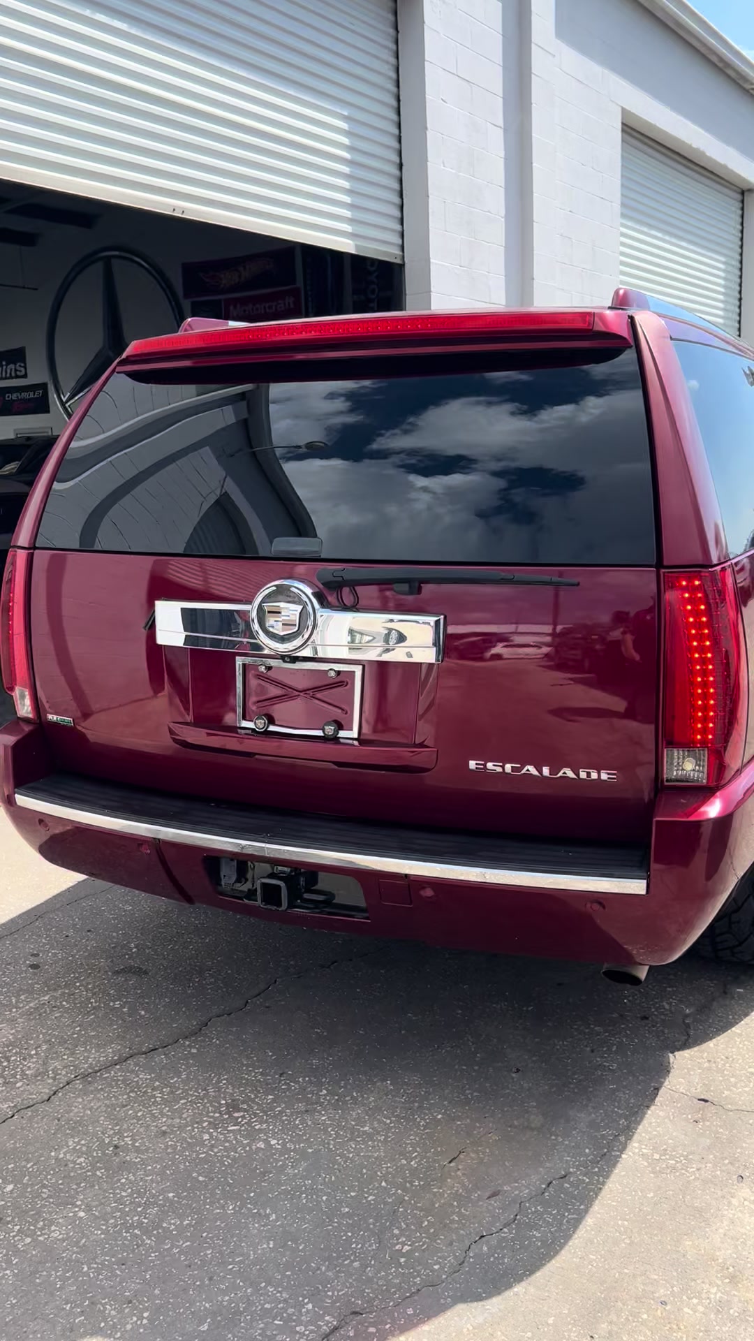 @tampabaywholesalecars.com