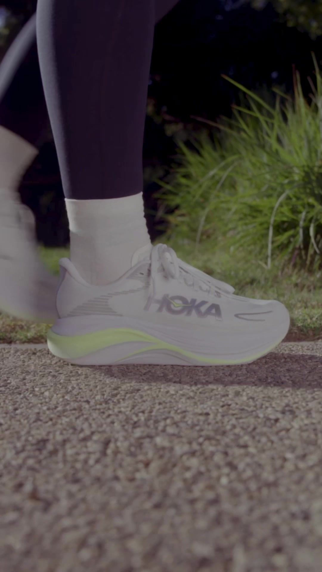 @HOKA