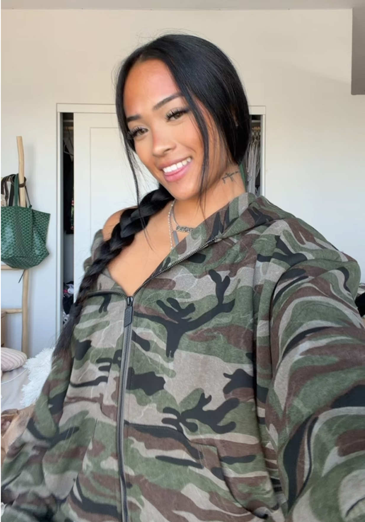 @Zoey Laurenn 🐅