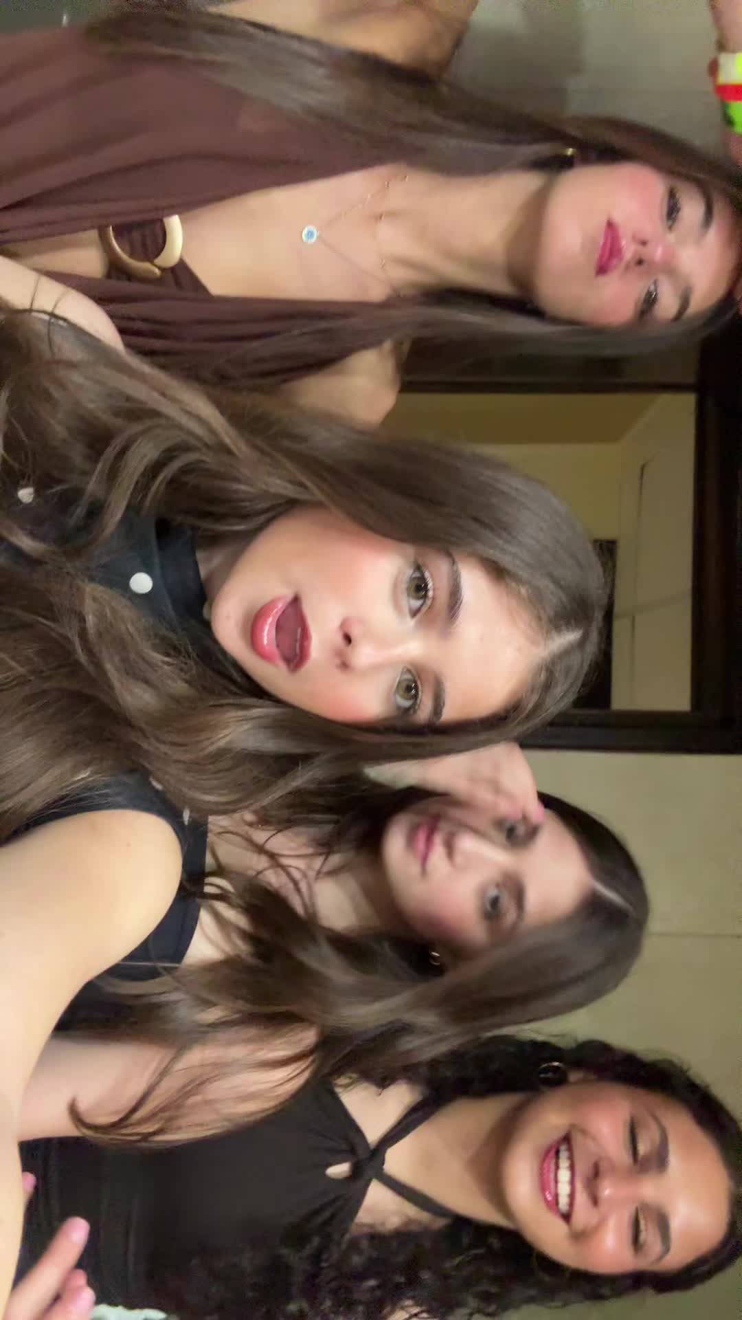 @Mickyyy