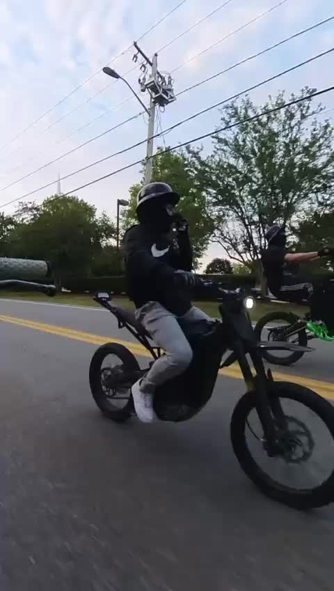 @KID__RON