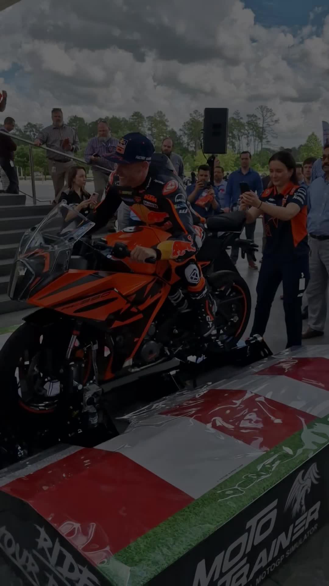 @Moto Trainer