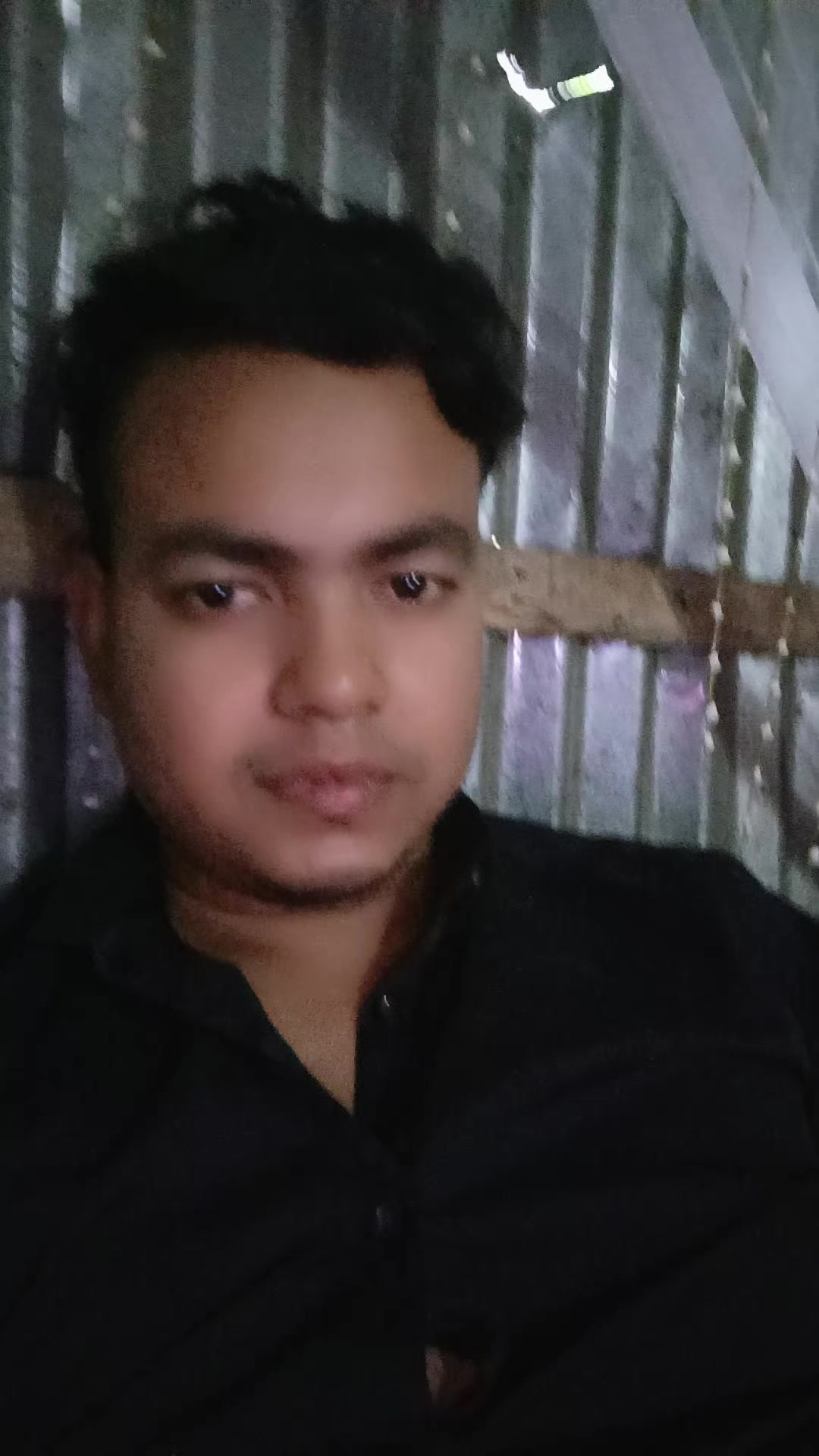 @858