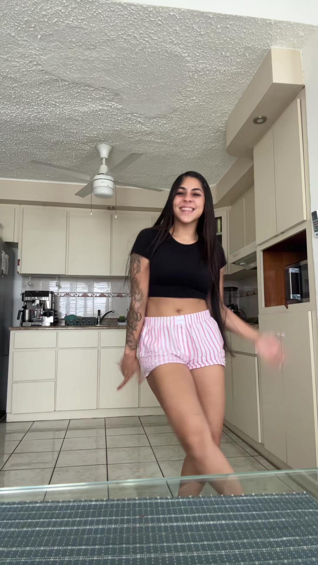 @laluguito
