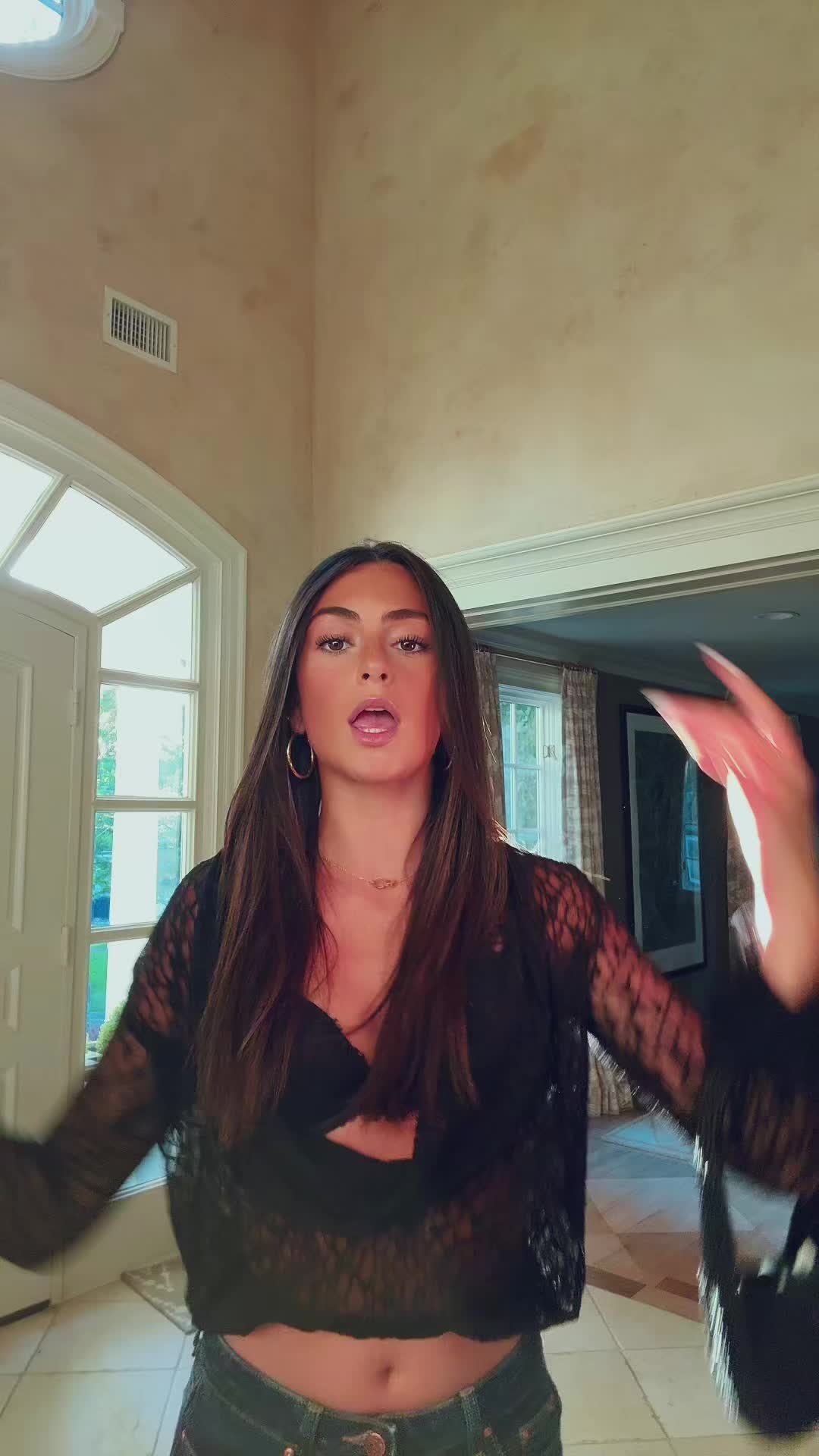 @Sophia Silverman