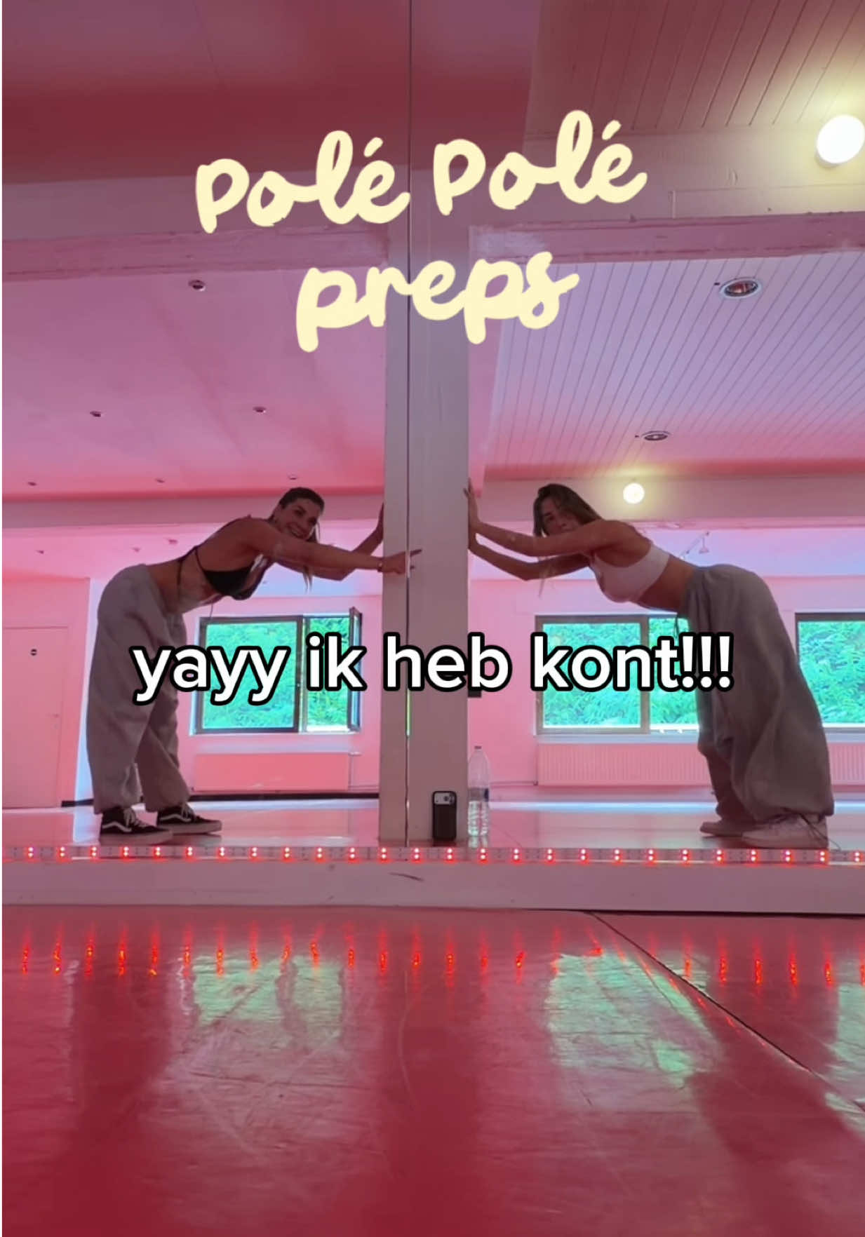 @NINA BLACK