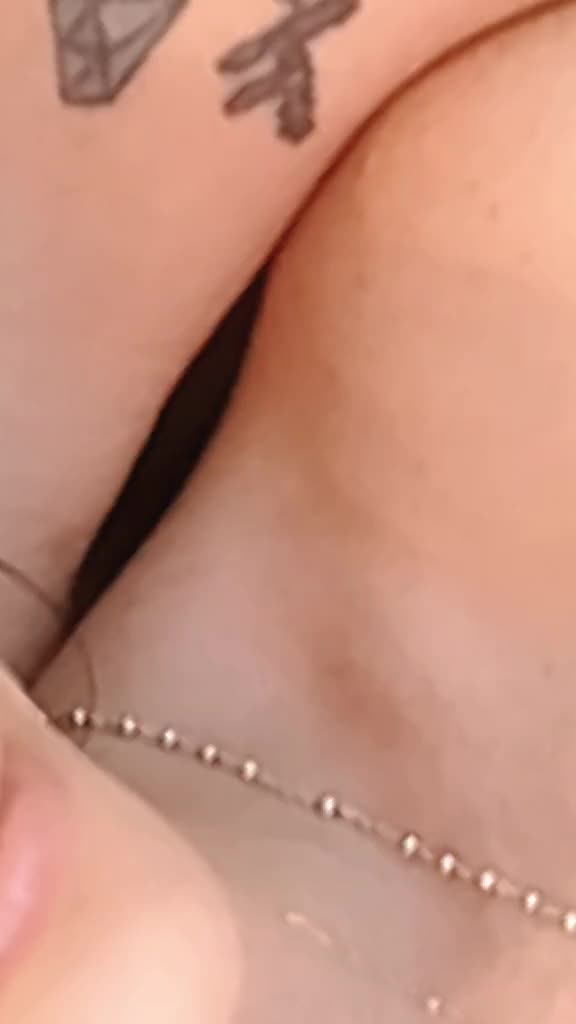 @vitoerosycastorin