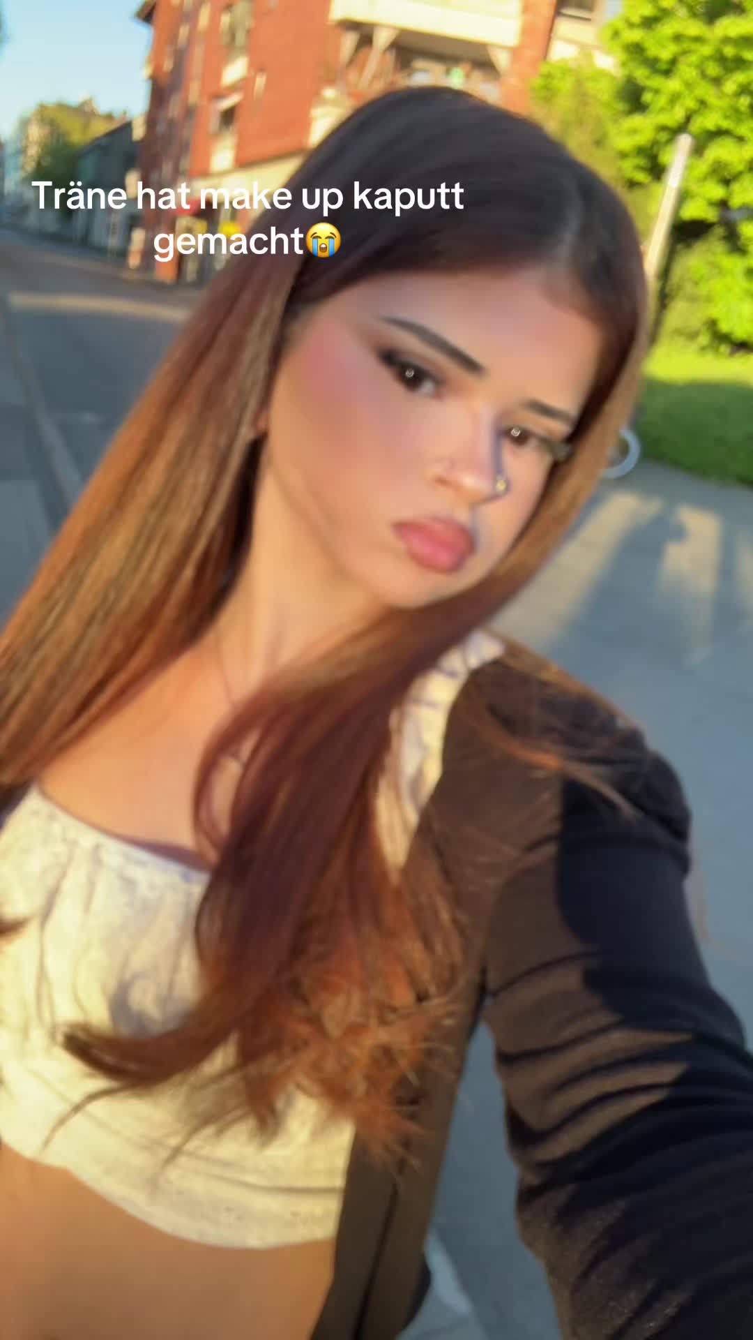 @vivi.trg_