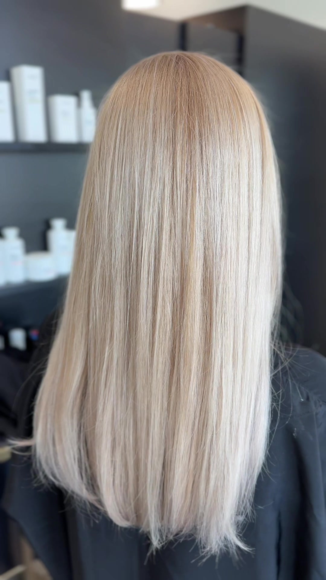 @OC hairdresser | MUA 🖤