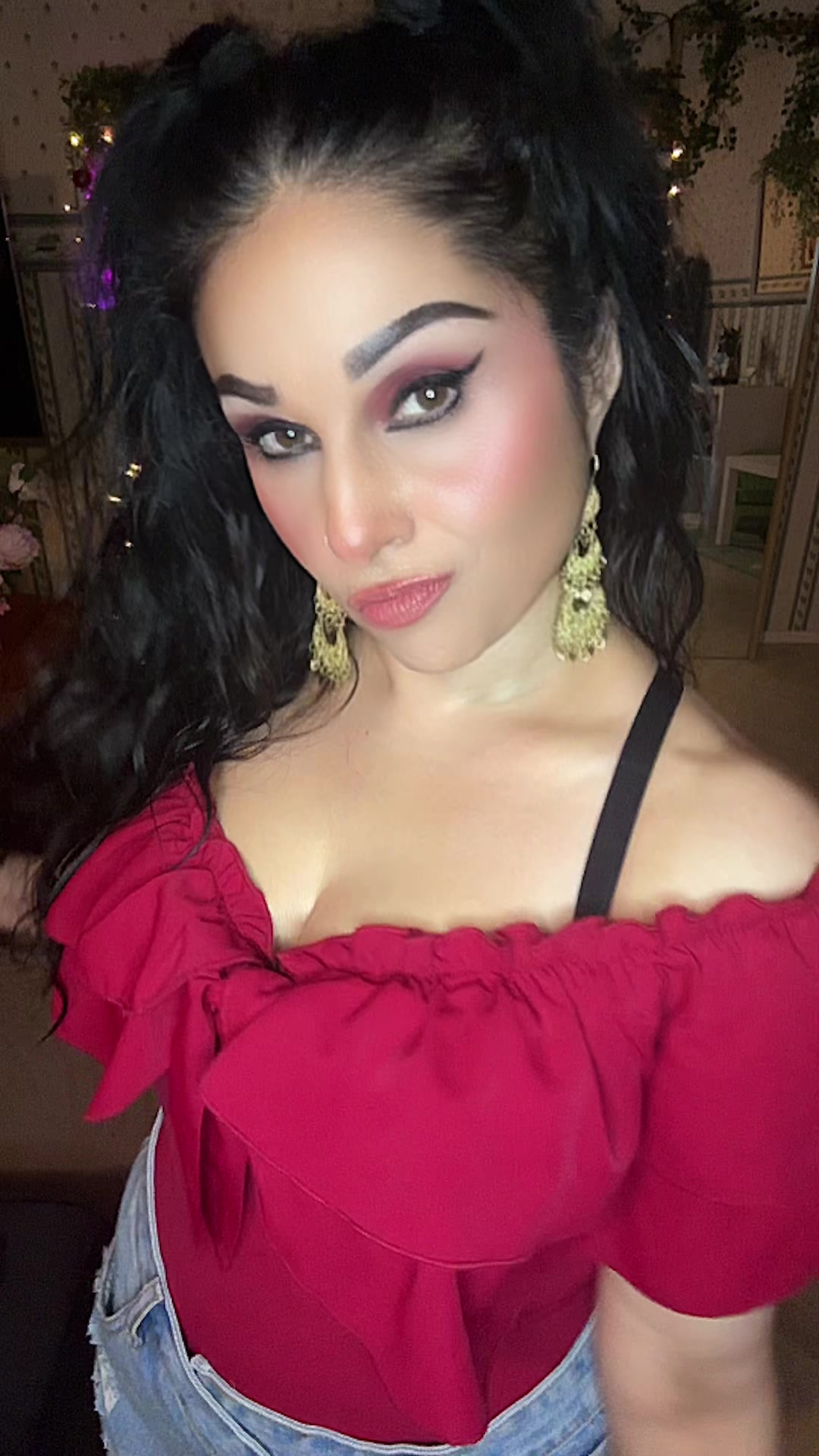 @Firozha 🇳🇱🇸🇷🇮🇳