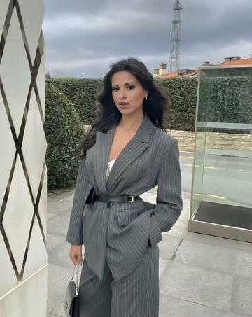 @anapesaro