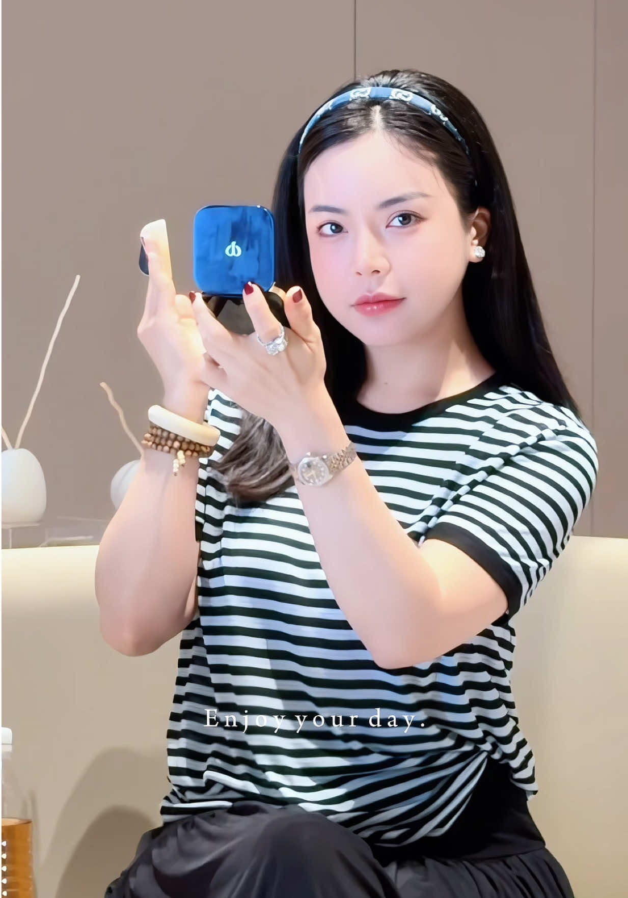 @Nguyễn Thị Thu Trang