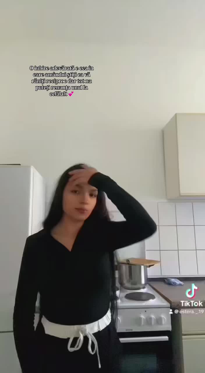 @Estera_.8