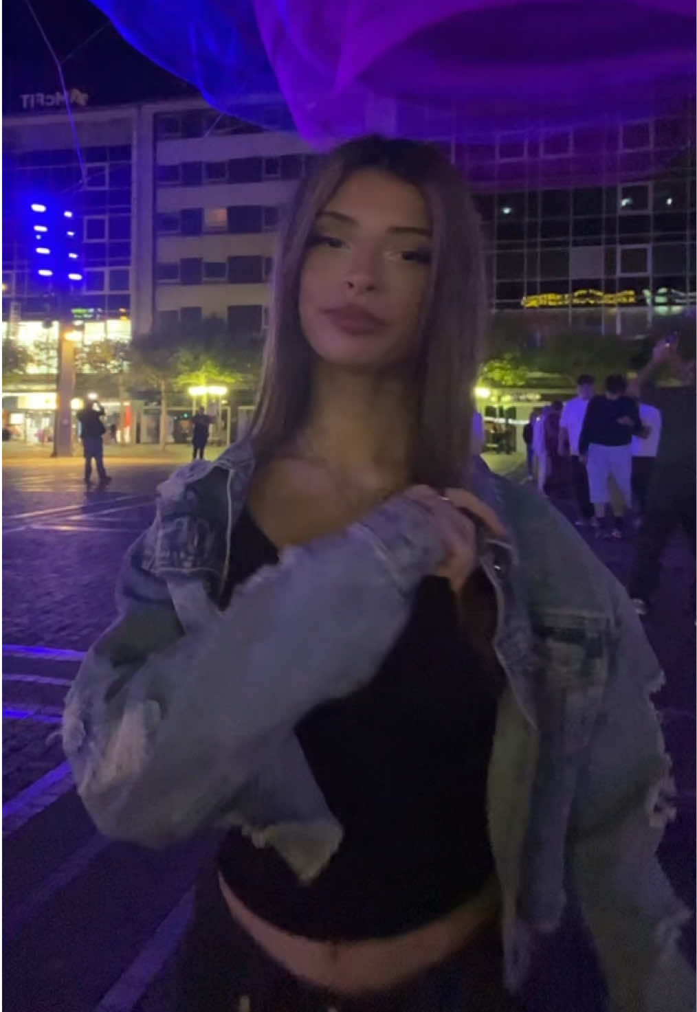 @𝐂𝐡𝐨𝐜𝐡𝐚