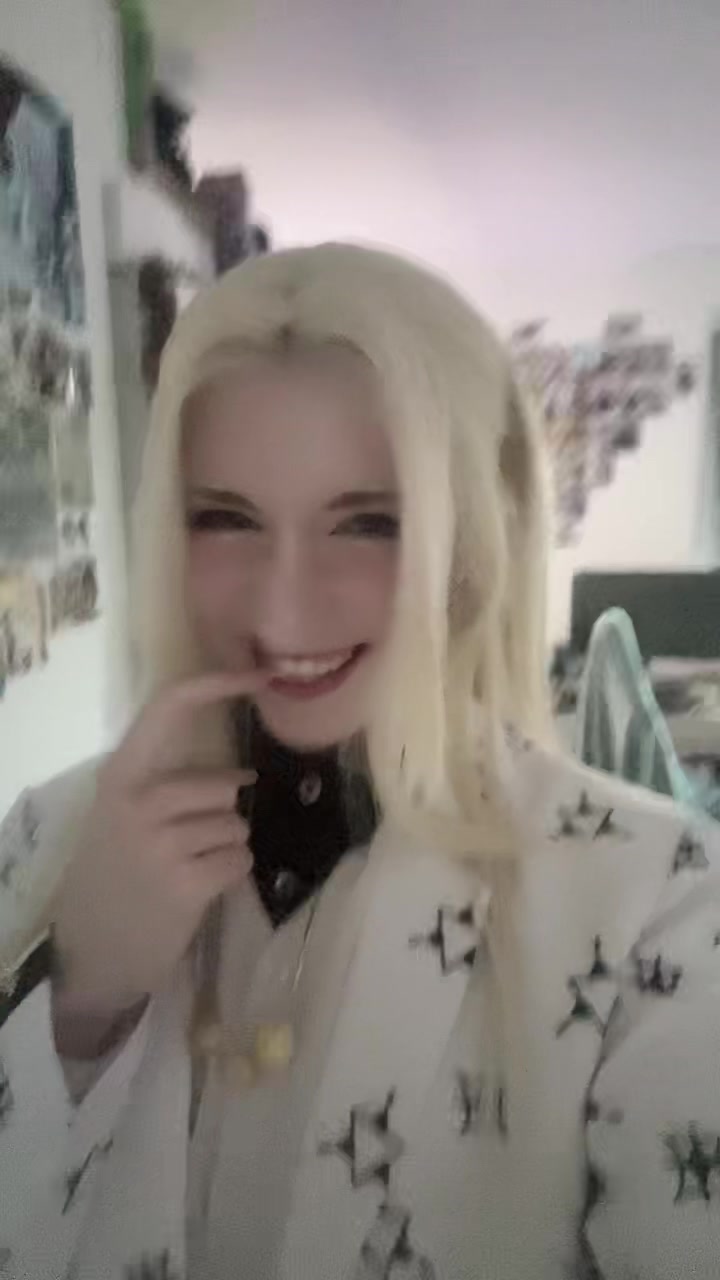 @𝓓𝓮𝓿𝓲𝓪⚡️[🌈♾️] @gamescom