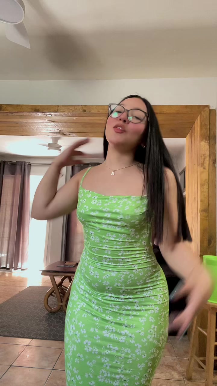 @Ana_Diaz777