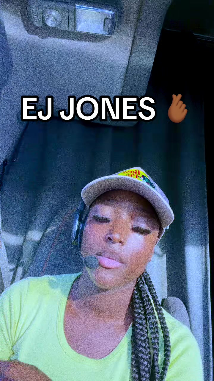 @kash_the_celebrity