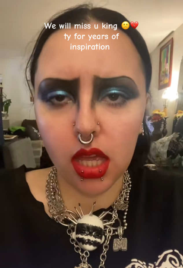 @ToothFlesh