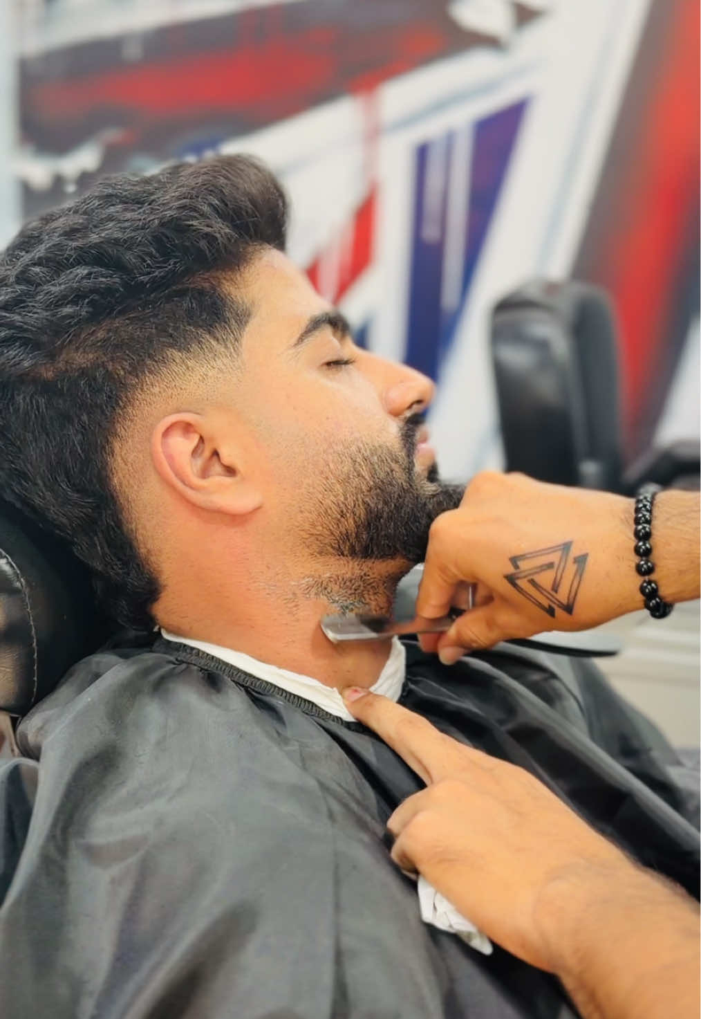 @Fades By mUnee乃💈