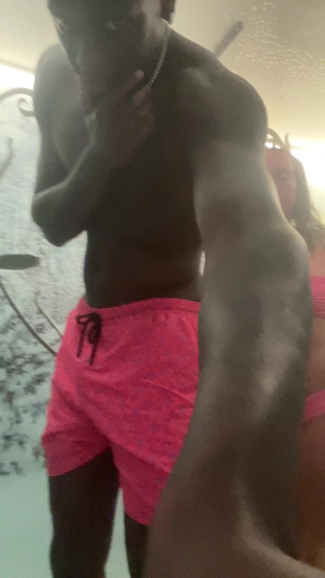 @jaboozey😉