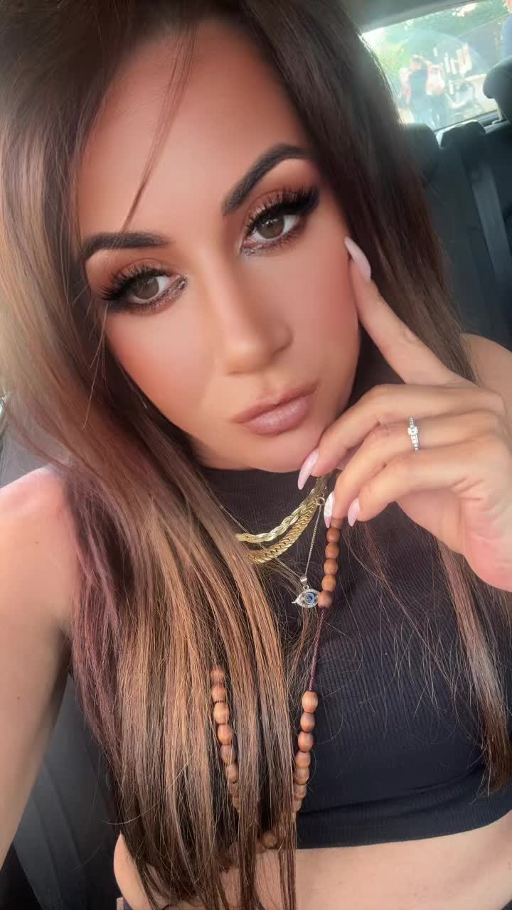 @sabrina83