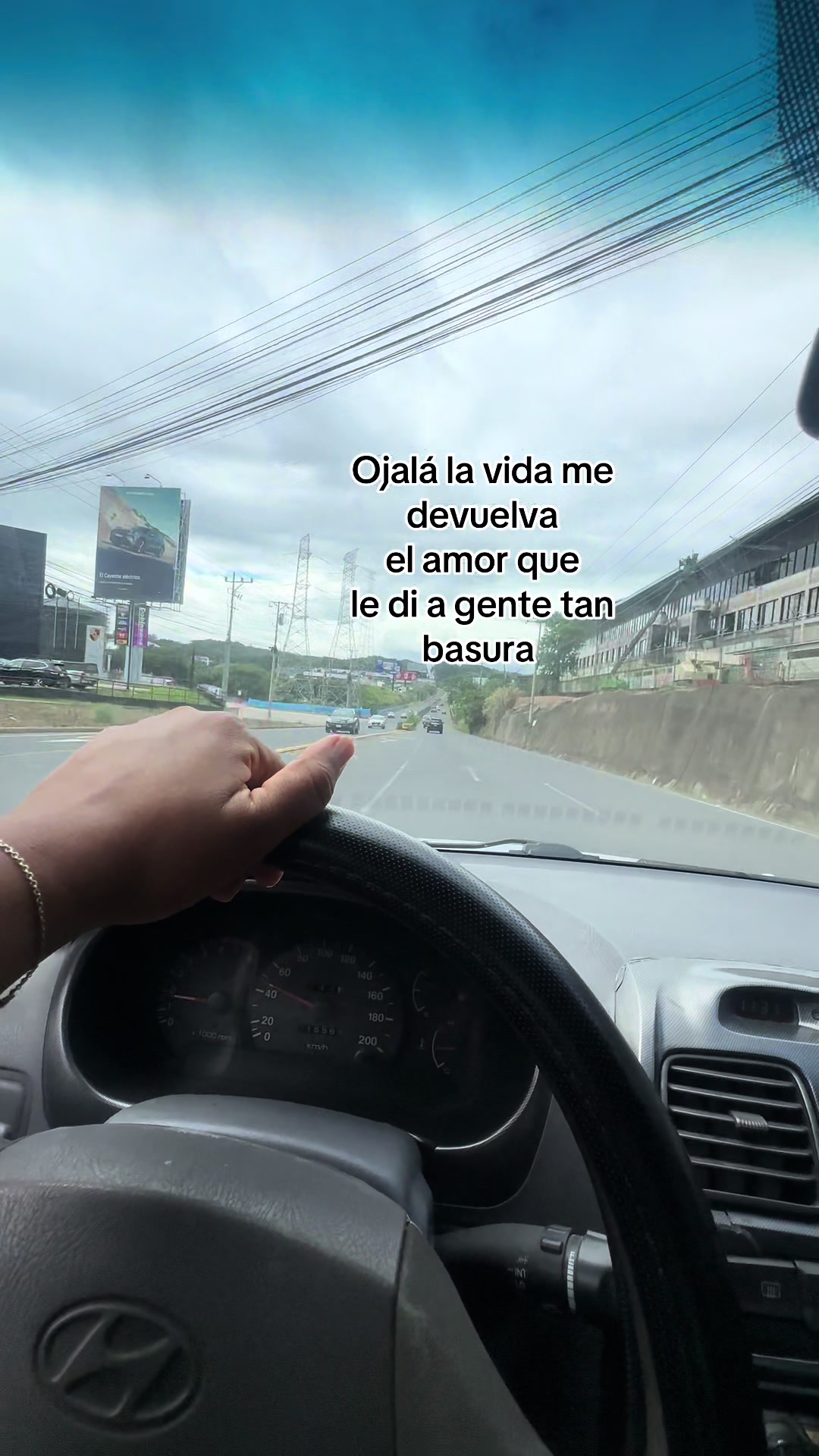 @tuchinita