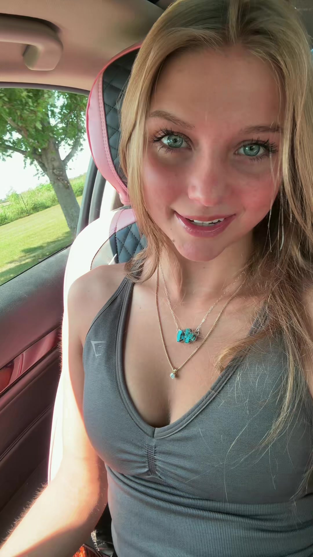 @lexie