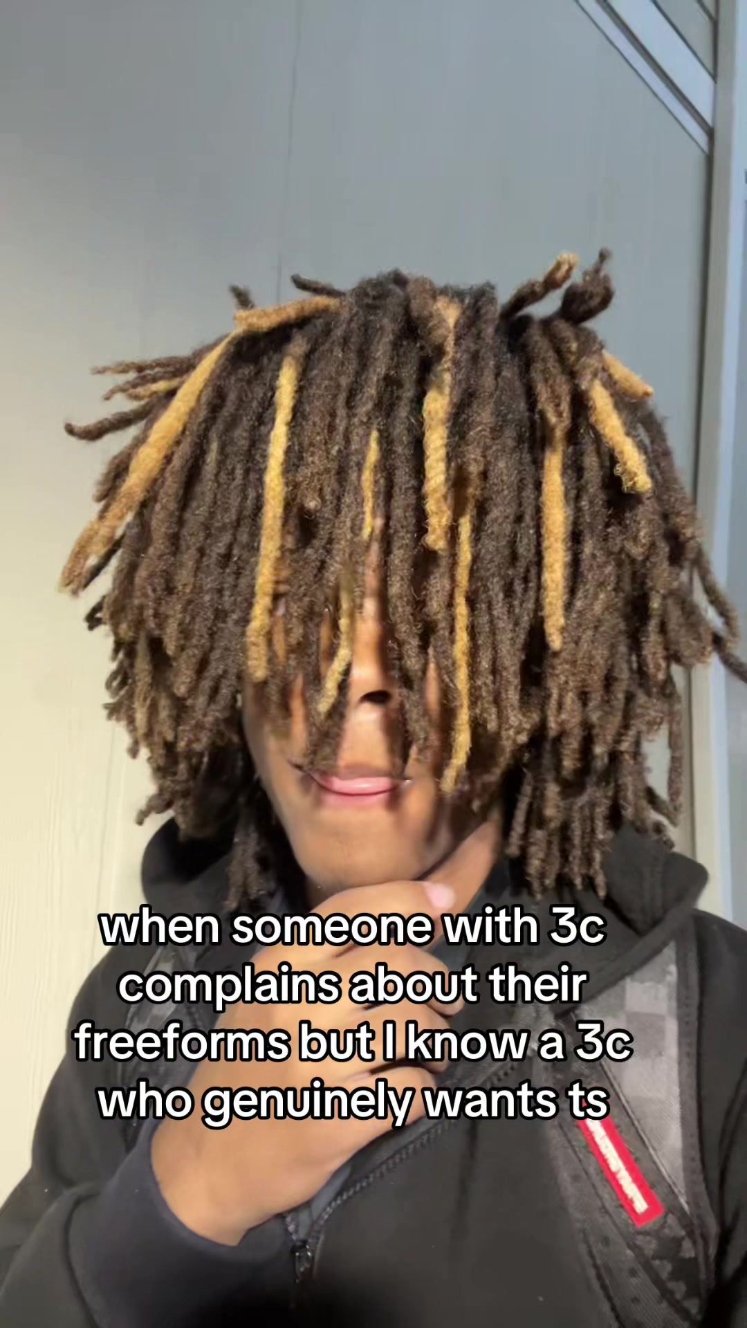 @Syn