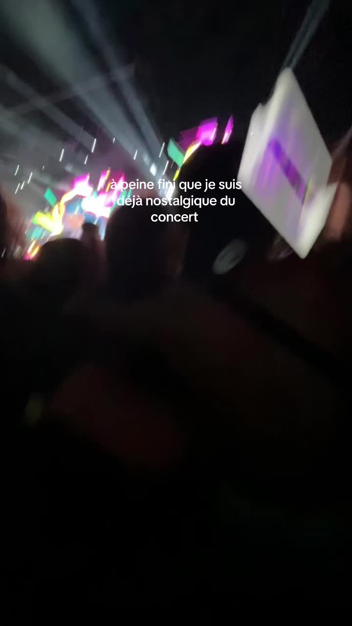 @𝚁 𝙾 𝚂 𝙴