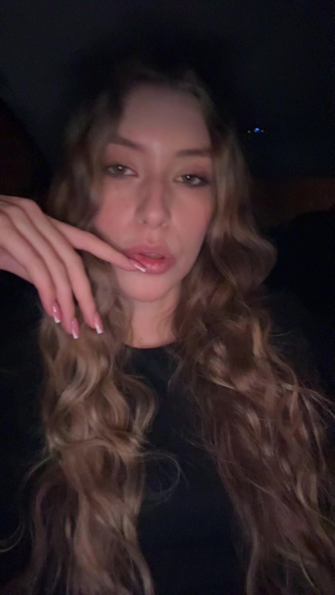 @llessa_a